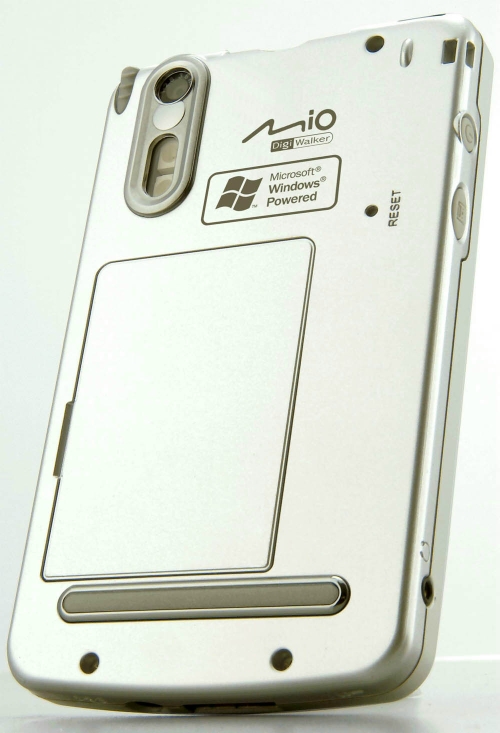 【新聞】神達領先市場 再推新款口袋型電腦:Mio 家族新成員 Mio 339、Mio 558報到