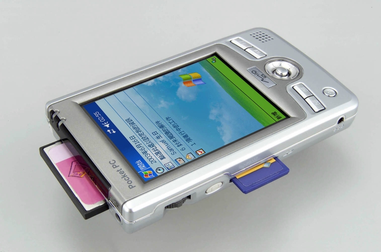【新聞】神達領先市場 再推新款口袋型電腦:Mio 家族新成員 Mio 339、Mio 558報到