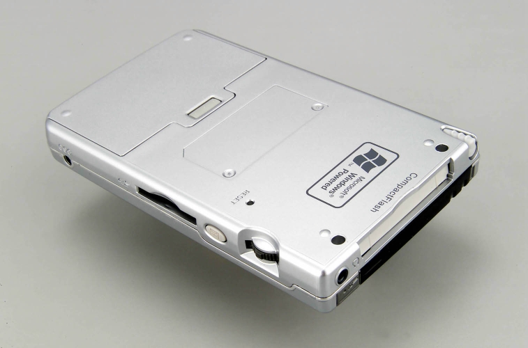 【新聞】神達領先市場 再推新款口袋型電腦:Mio 家族新成員 Mio 339、Mio 558報到
