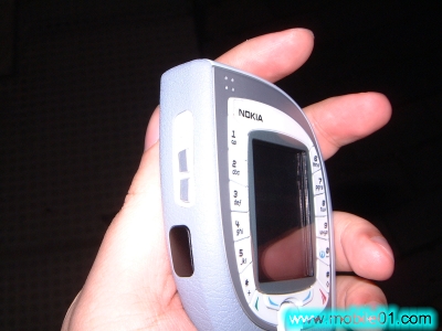 【01獨家】 與Nokia 7600的一面之緣