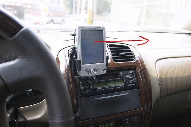 續 HP 2210 DIY "自製可調式旋轉PDA車架" 之 mio 168 篇