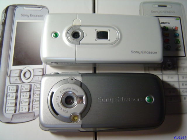 See the difference!! K700i vs T630 (圖多= =")