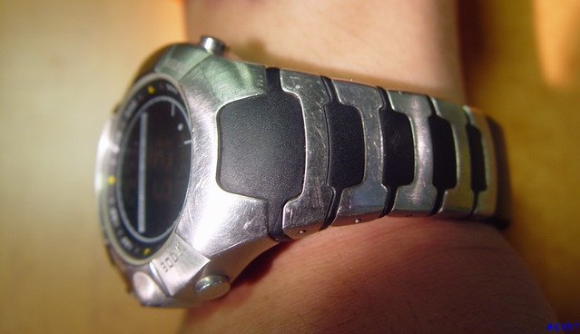 賞析三款登山運動表 CASIO PRG50 vs TISSOT T-Touch vs SUUNTO Observer