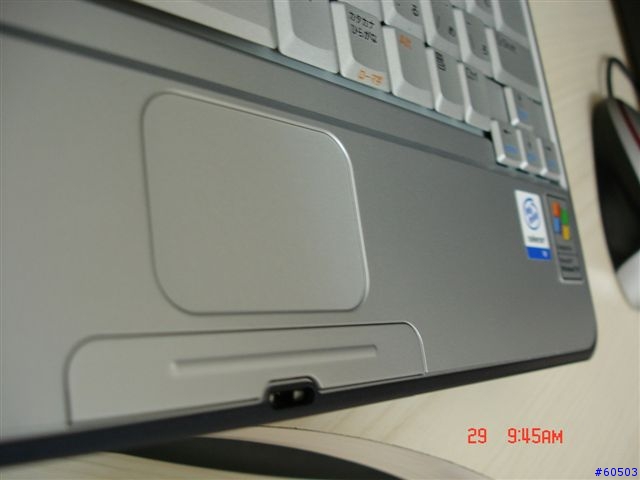 超鏡面新機之12.1"寬屏DVD Multi Notebook, NEC LaVie N300DB