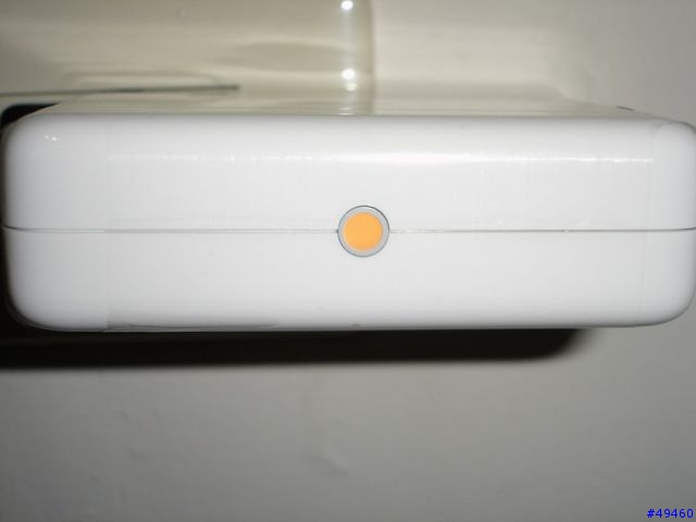 Apple AirPort Express 迷你無線基地台。