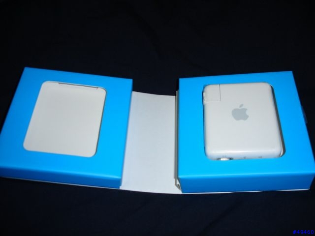 Apple AirPort Express 迷你無線基地台。