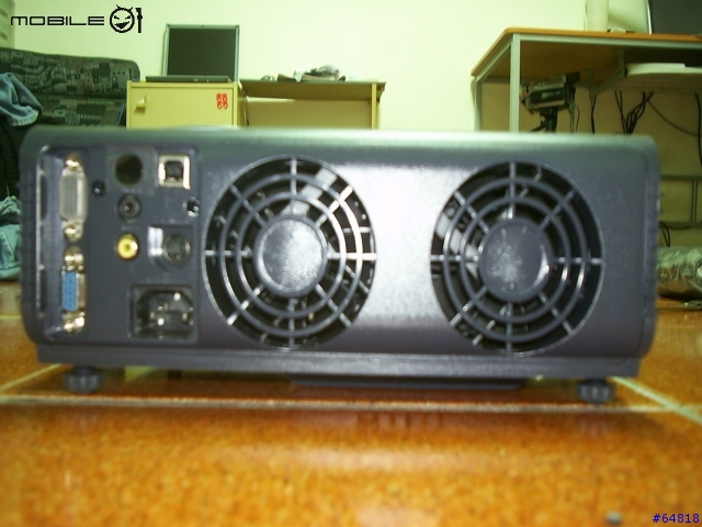 入手Benq pb6110(圖不會少)