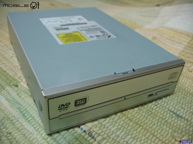浩鑫CR40 16倍速多功能DVD燒錄機現身囉...