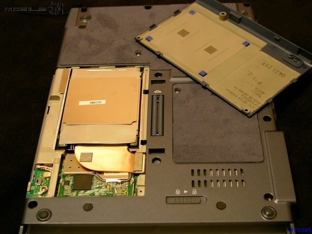 Fujitsu Stylistic ST 5020D 入手報告及硬碟更換心得