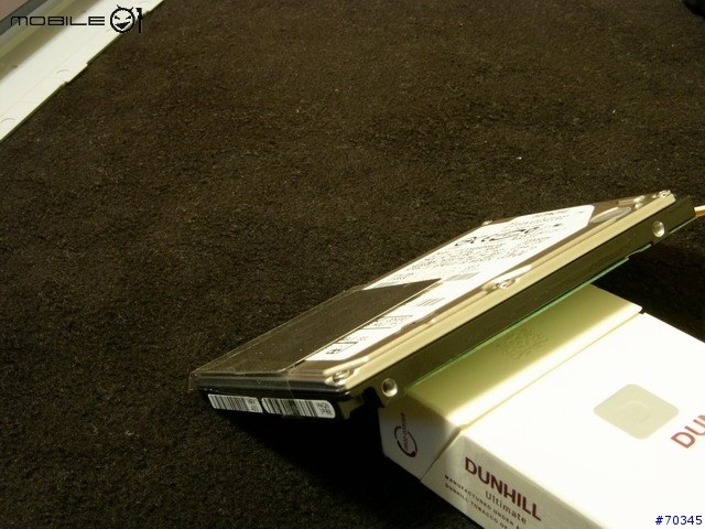 Fujitsu Stylistic ST 5020D 入手報告及硬碟更換心得