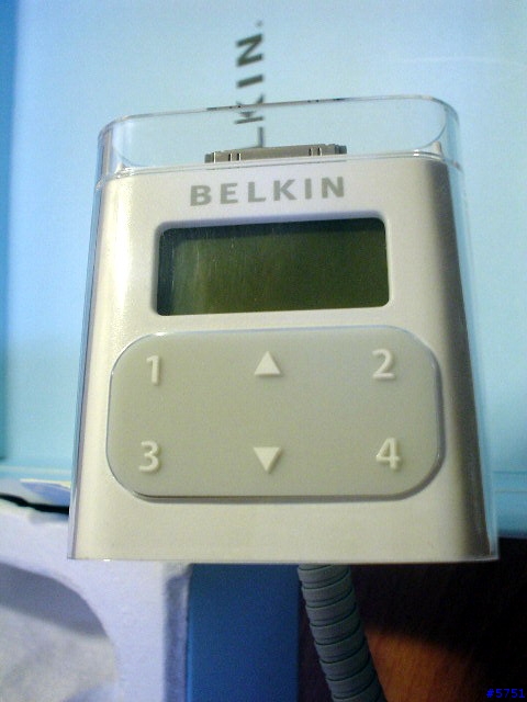 iPod 車用解決方案,Belkin TuneBase FM