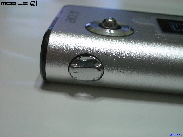 512 acer MF-710 MP3 鋁合金外殼簡單報告