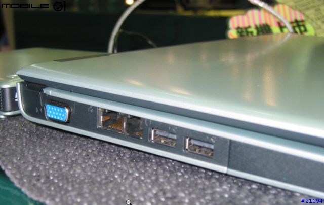 「匆匆一瞥」Acer Travelmate 3002上市!!