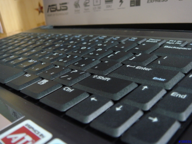 (分享)我的第一台laptop,ASUS V6(圖多)
