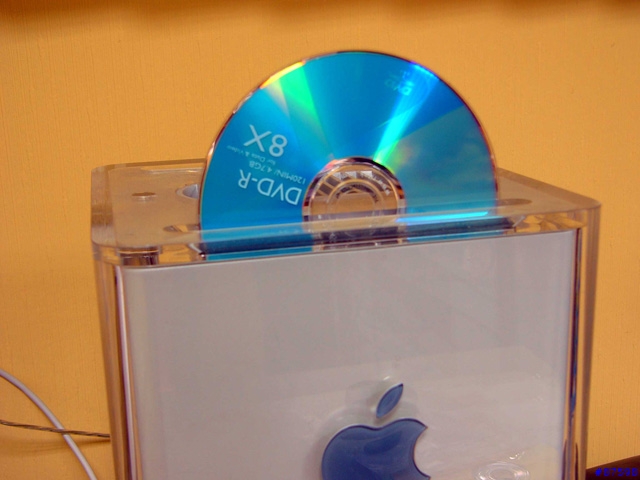 舊瓶裝新酒:2G MHz iMac G5 20"