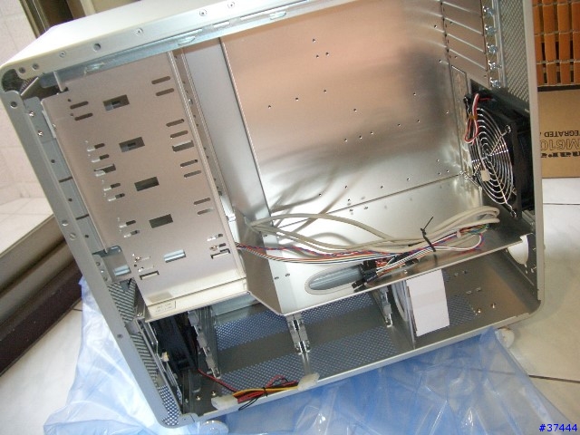聯力 PC-V1000 機殼入手小介紹