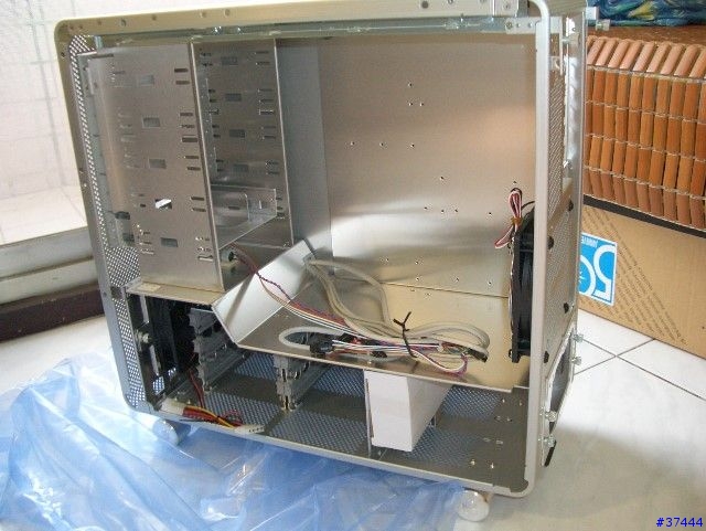 聯力 PC-V1000 機殼入手小介紹