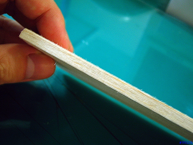 想要漂亮的滑翔機嗎? 自己DIY