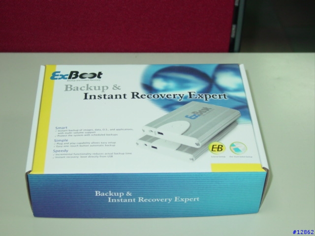 2.5" 的 One Touch 個人備份外接硬碟"Exboot" 來報到
