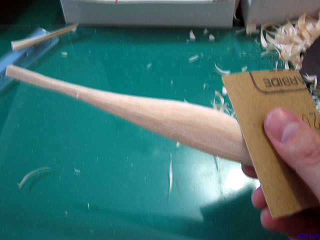 想要漂亮的滑翔機嗎? 自己DIY