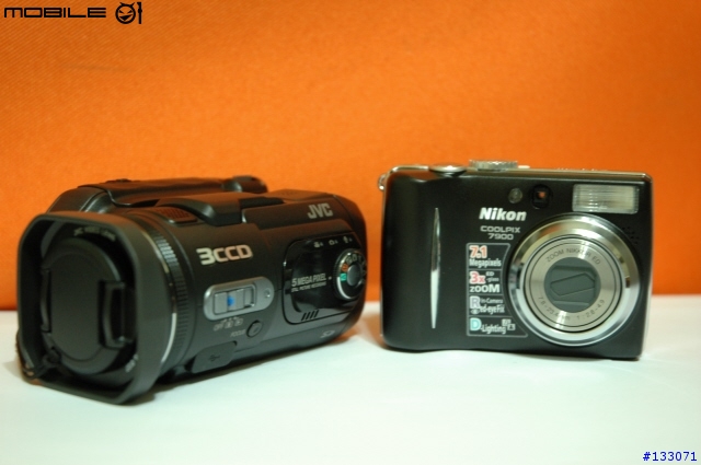 我的影音雙雄( JVC MC500 + Nikon 7900)