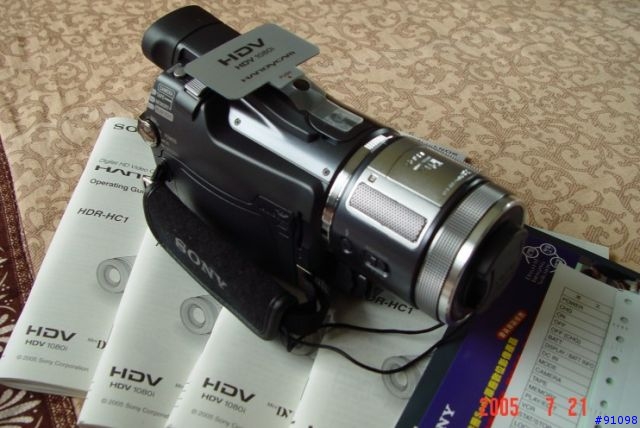 走入凡間的精靈--> Sony HDR-HC1 HDV高畫質數位攝影機