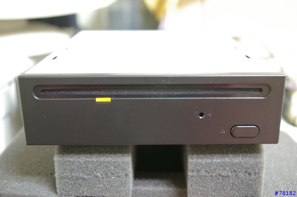 我吸!我吸!!我吸吸吸!! PLEXTOR PX-716AL 黑色面板-----開箱報告!!