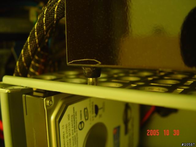 保銳CS-718伺服器級機殼介紹