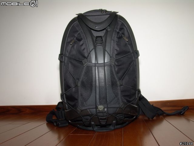 【阿西摩試用報告】背包雙俠 - Nike Epic 1, Booq Boa XM