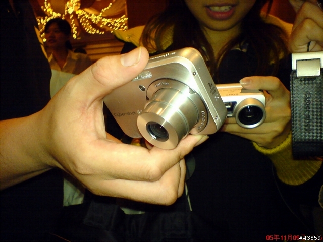 SONY2006年度最新秘密武器~~~感動上市!!