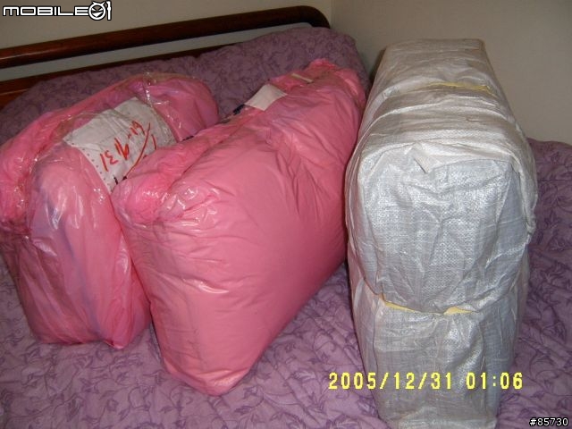 寢具精品....波蘭羽絨被...D J 羽絨枕..開箱搶先報