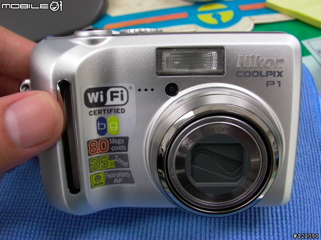昨天去敗了一台NIKON P1…