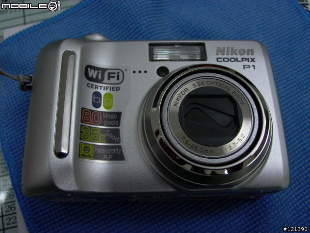 昨天去敗了一台NIKON P1…