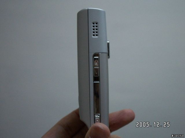 解決6270上蓋翹翹版現象笨方法...