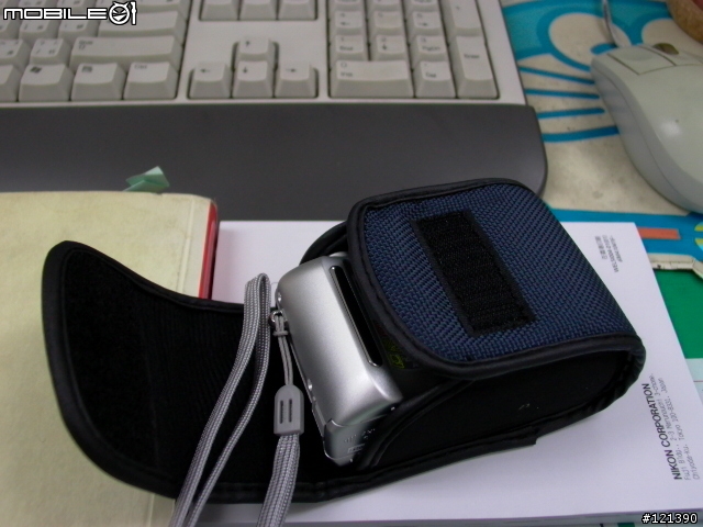 昨天去敗了一台NIKON P1…
