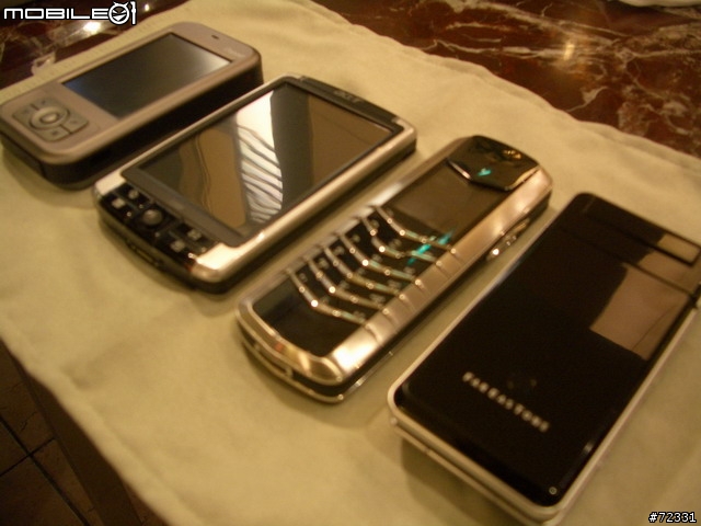 Acer n300、Vertu、Sharp T91、Dopod 828 大合照