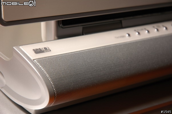 專屬個人的迷你享受 Toshiba 15DL72 液晶電視