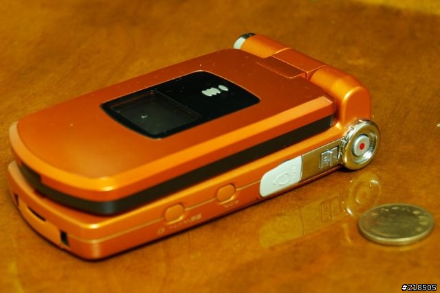 台灣不能用的P900iV