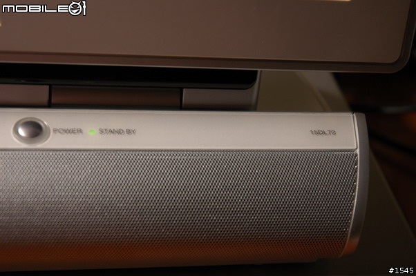 專屬個人的迷你享受 Toshiba 15DL72 液晶電視