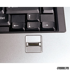 終於還是忍不住...敗下去了啦... TOSHIBA A6 (Core Duo) 哈哈哈...