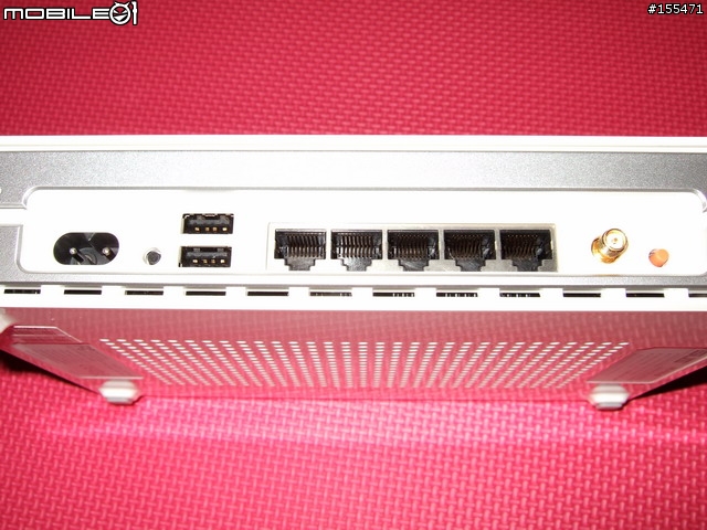華碩無線路由器 WL-700gE 開箱照