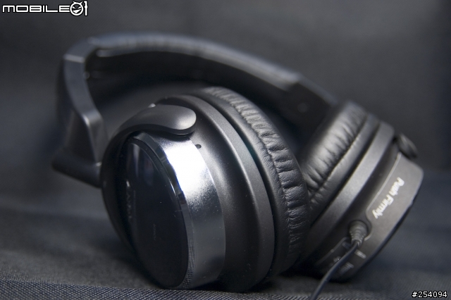 Sony MDR-NC50 抗噪音耳機 報告..(圖多便是美)