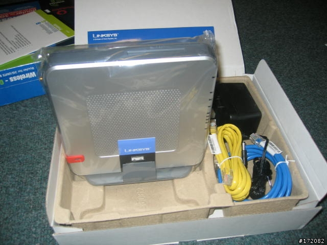 實現行動生活的利器 .. Linksys WRT54G3G -- 3G/UMTS Wireless Broadband Router