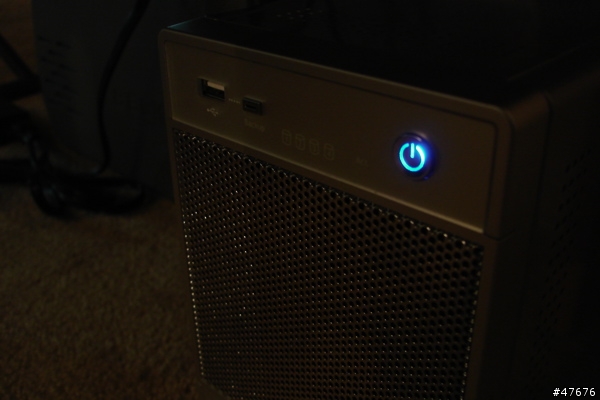 【分享】2TB NAS - INFRANT ReadyNAS NV
