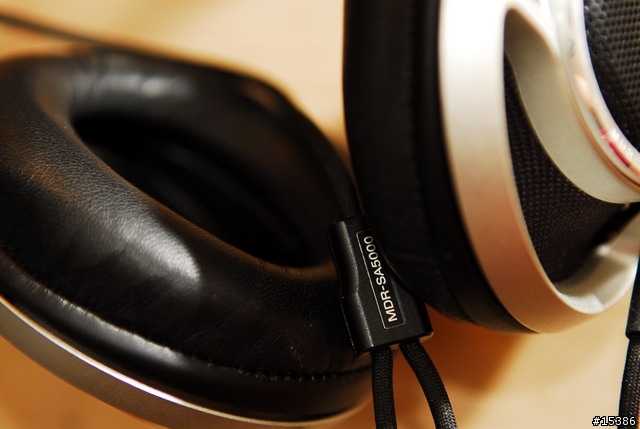 Sony MDR-SA5000 我想都是照片吧 晚點等我讀完書再多寫一些