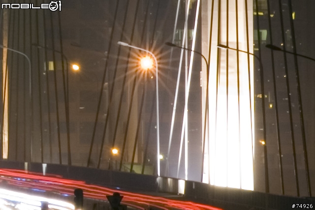 Manfrotto 055MF4碳纖腳架夜間長焦段鏡頭測試
