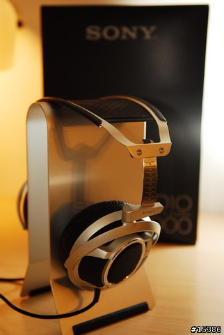 Sony MDR-SA5000 我想都是照片吧 晚點等我讀完書再多寫一些