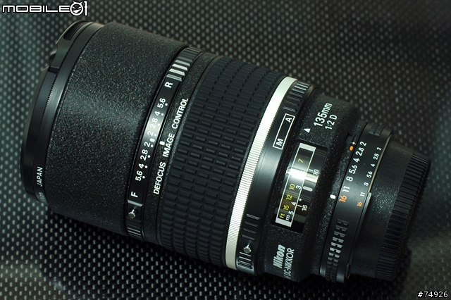 Nikon全幅散景鏡皇Ai AF DC 135mm F2D(4/5補測試照片於最後)