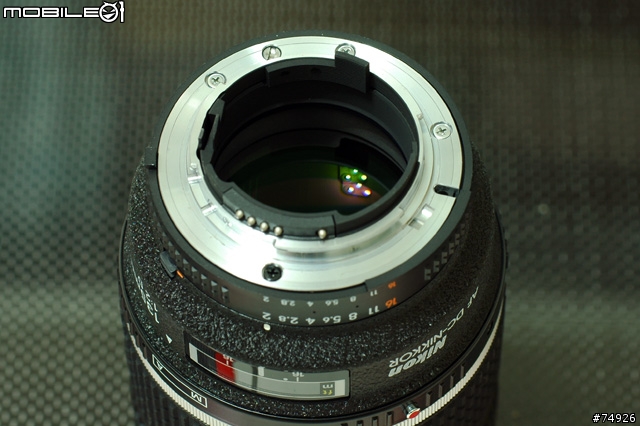 Nikon全幅散景鏡皇Ai AF DC 135mm F2D(4/5補測試照片於最後)