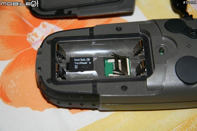 多災多難的 60CSx....終於入手了....